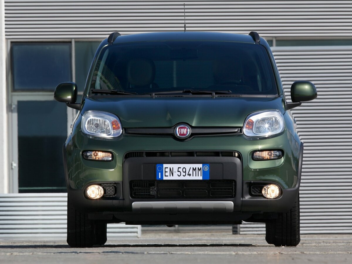 Fiat Panda III Хэтчбек 5 дв. 4x4 — фото 4