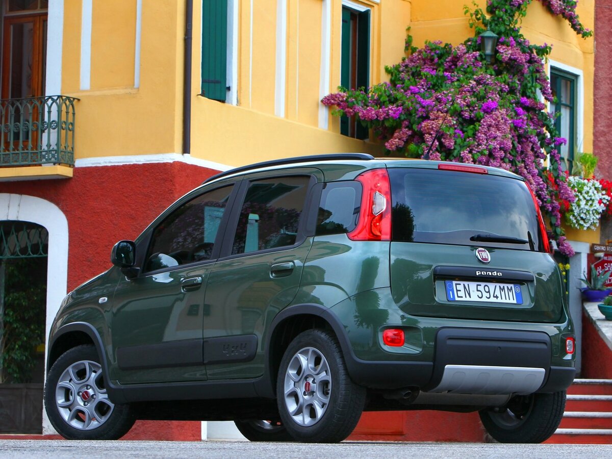 Fiat Panda III Хэтчбек 5 дв. 4x4 — фото 6