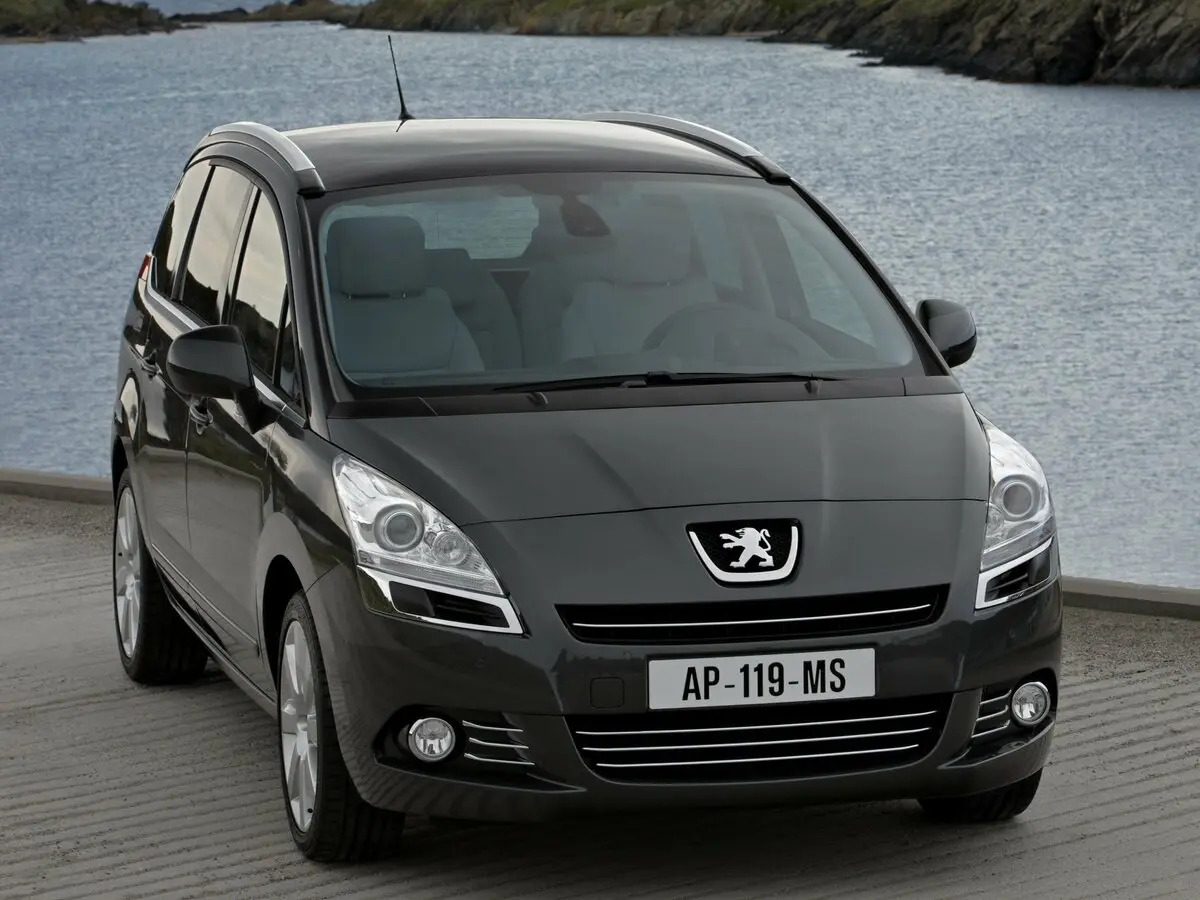 Peugeot 5008 I Компактвэн — 照片 3