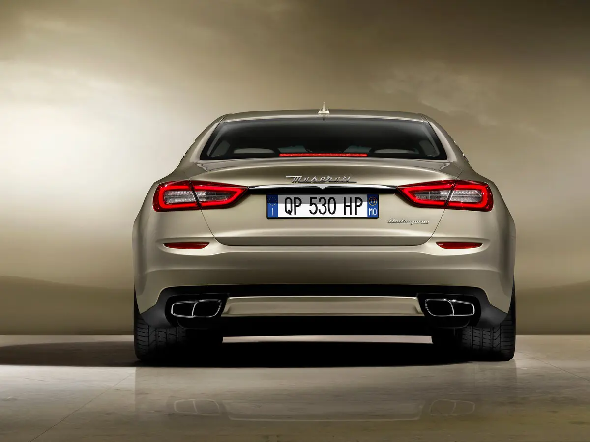Maserati Quattroporte VI Седан — photo 4