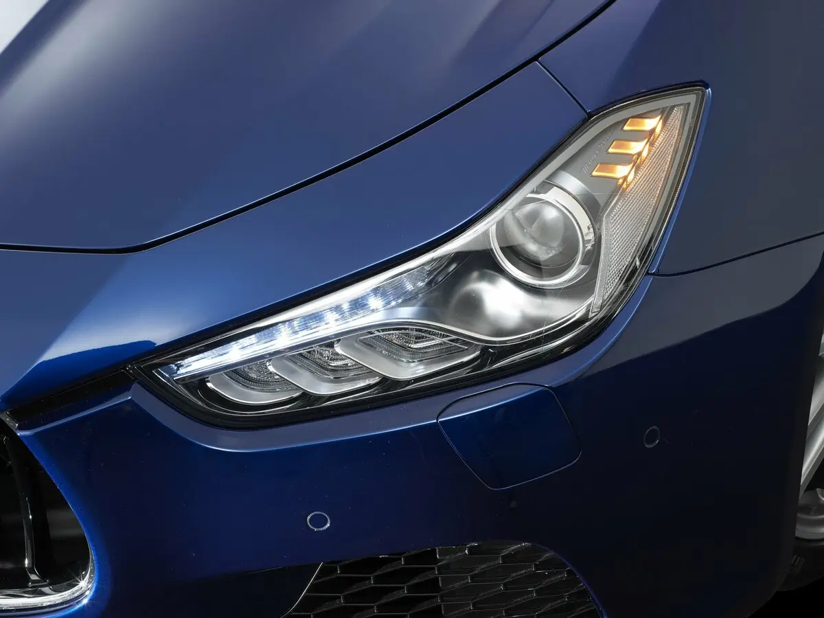 Maserati Ghibli III Седан — сүрөт 11