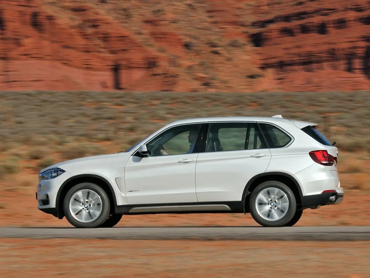 BMW X5 III (F15) Внедорожник 5 дв. — фото 2