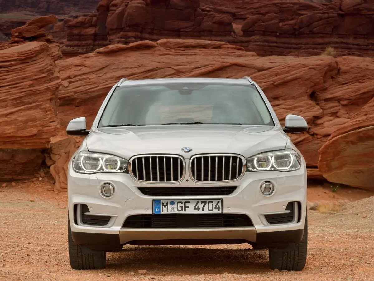BMW X5 III (F15) Внедорожник 5 дв. — фото 3