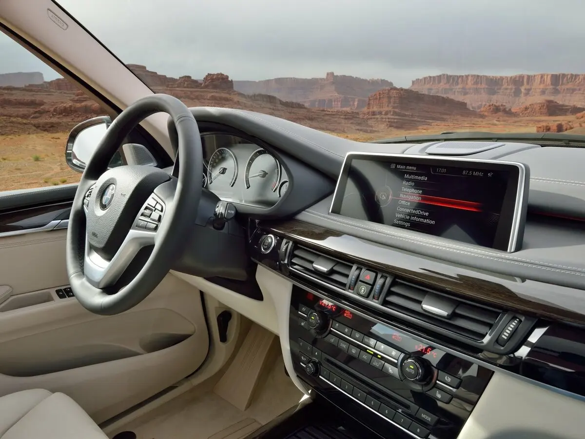 BMW X5 III (F15) Внедорожник 5 дв. — фото 7