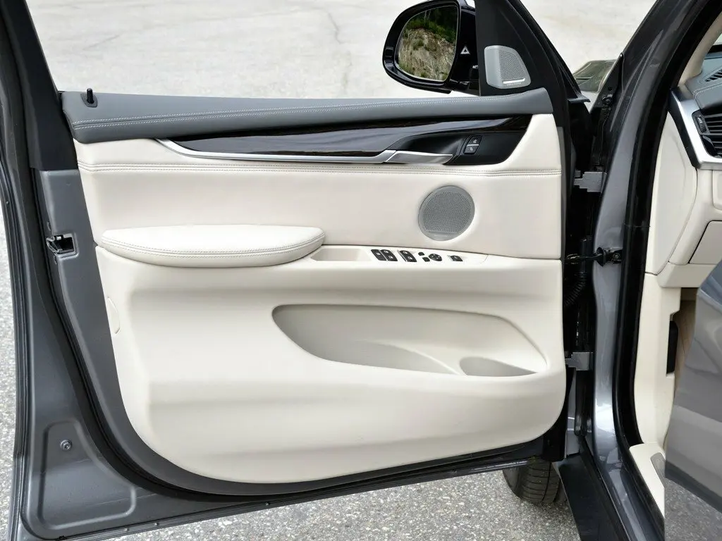 BMW X5 III (F15) Внедорожник 5 дв. — фото 13