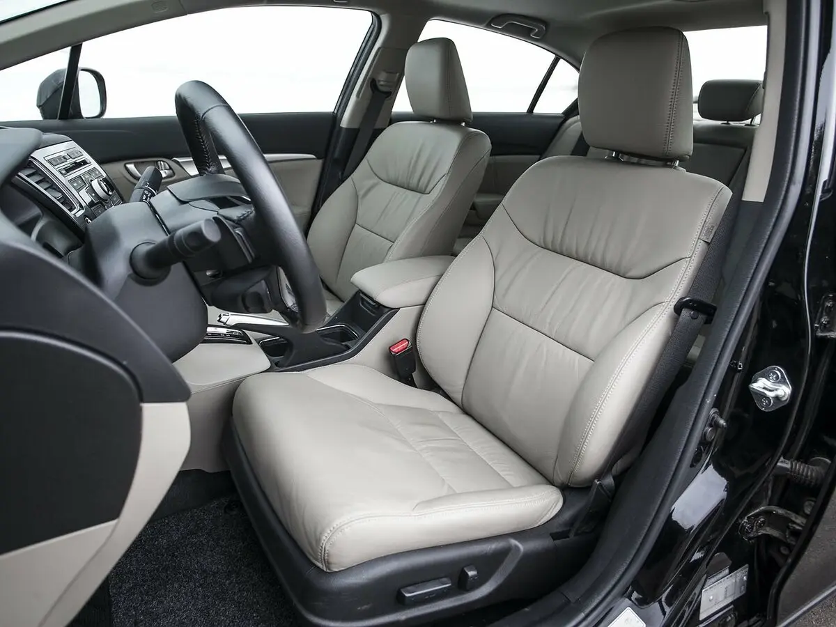 Honda Civic IX Рестайлинг Седан — фото 22