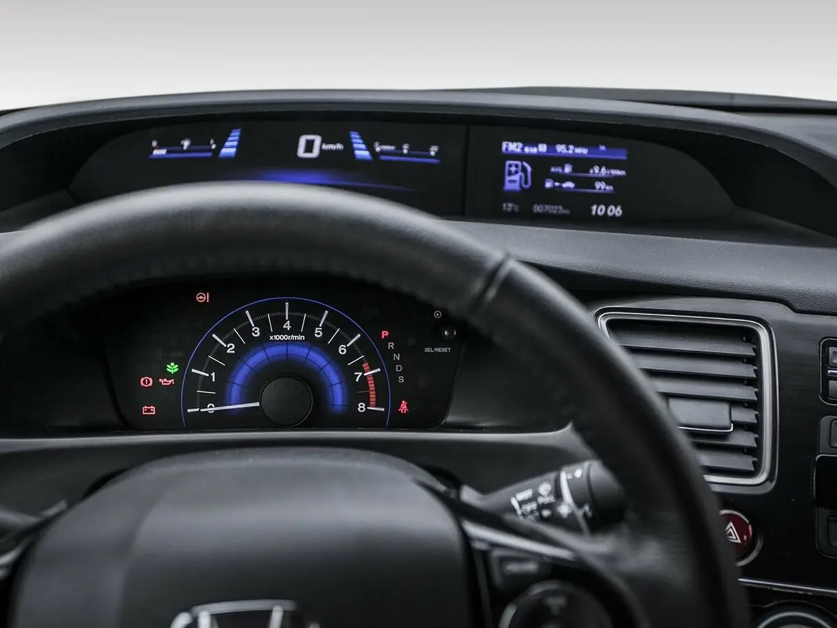Honda Civic IX Рестайлинг Седан — фото 23
