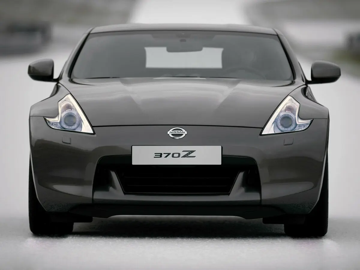 Nissan 370Z I Купе — сүрөт 3