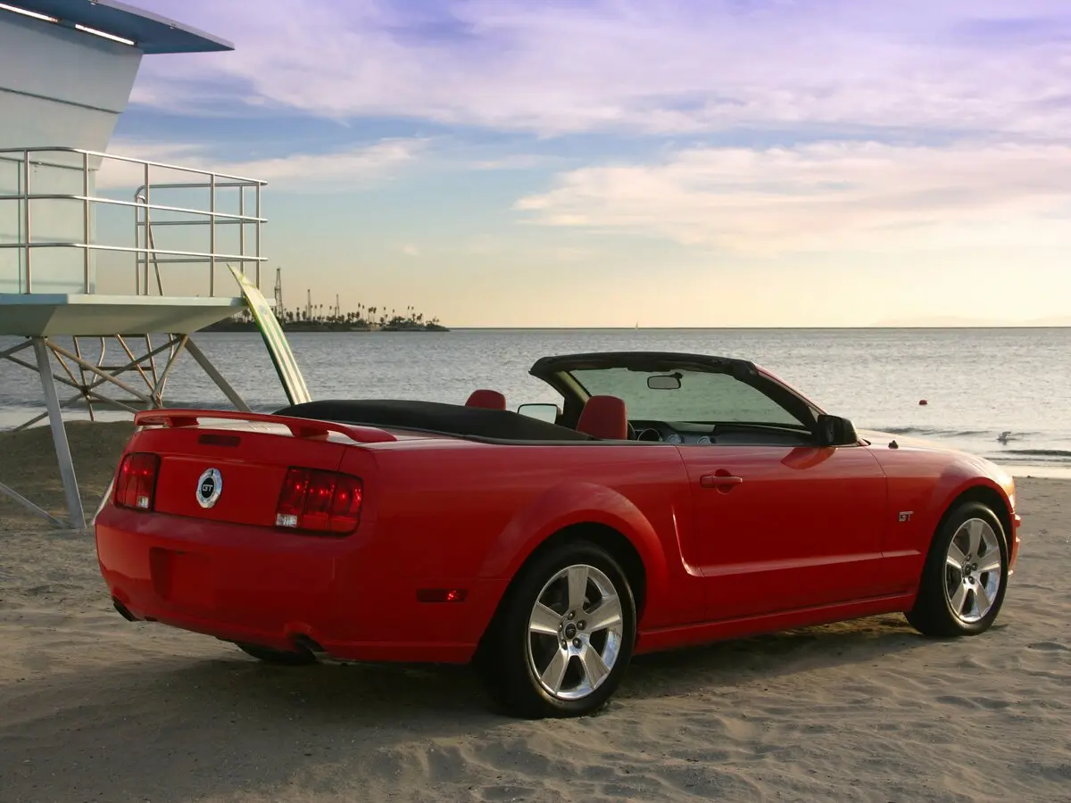 Ford Mustang V Кабриолет — сүрөт 4