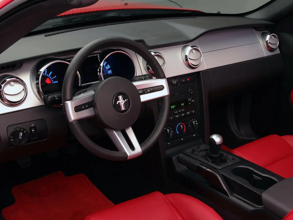 Ford Mustang V Кабриолет — сүрөт 6