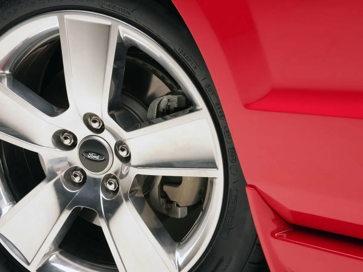 Ford Mustang V Кабриолет — сүрөт 12
