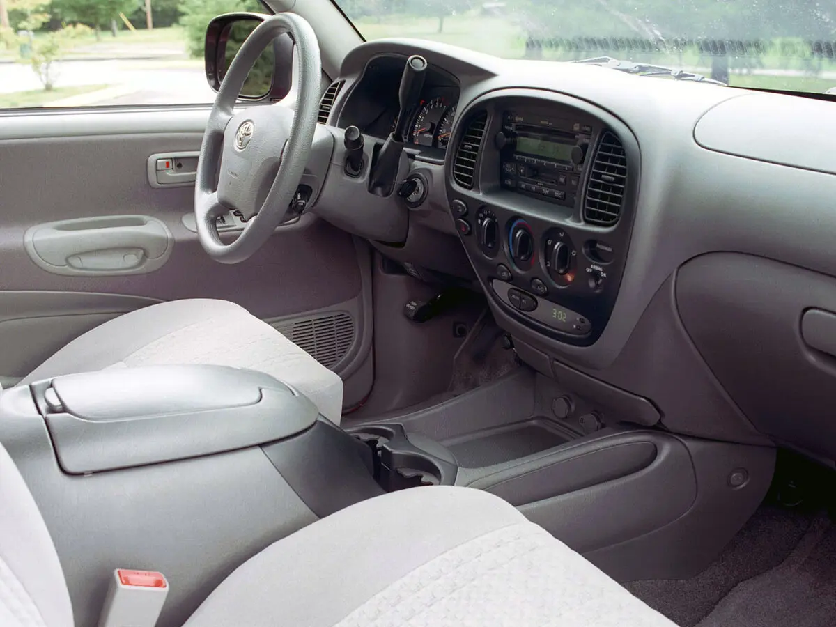 Toyota Tundra I Рестайлинг Пикап Двойная кабина — сүрөт 7