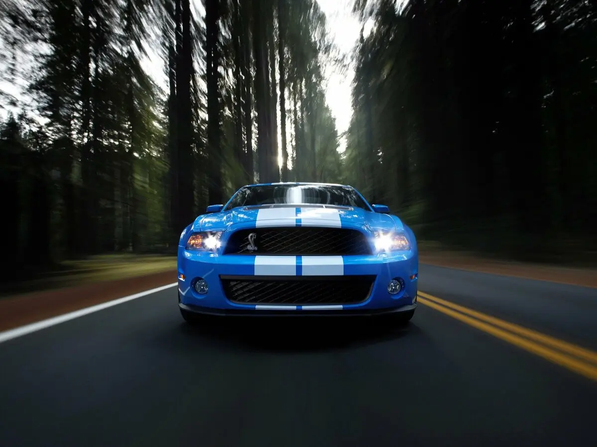 Ford Mustang V Рестайлинг Купе — photo 8