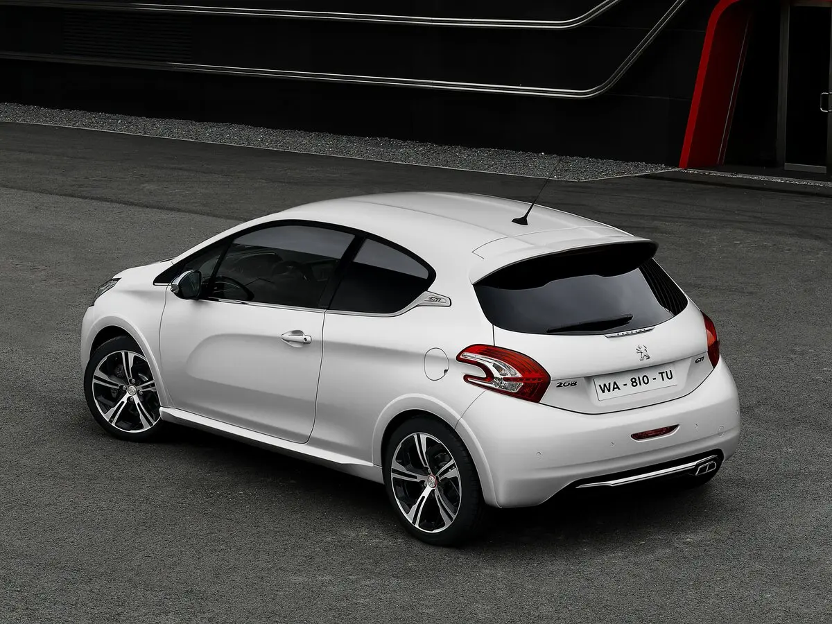 Peugeot 208 GTi I Хэтчбек 3 дв. — сүрөт 5