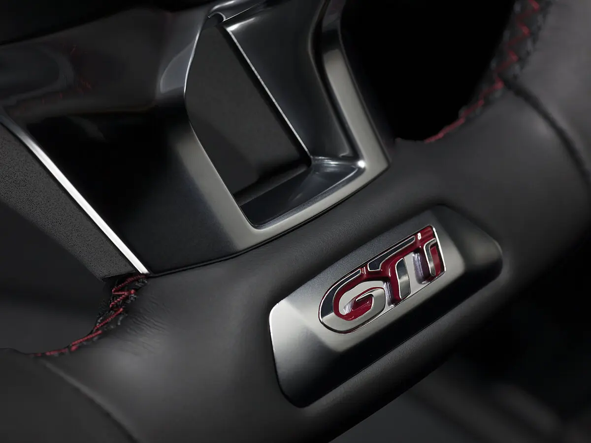 Peugeot 208 GTi I Хэтчбек 3 дв. — сүрөт 13