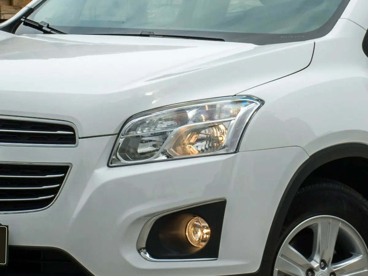 Chevrolet Tracker III Внедорожник 5 дв. — сүрөт 14