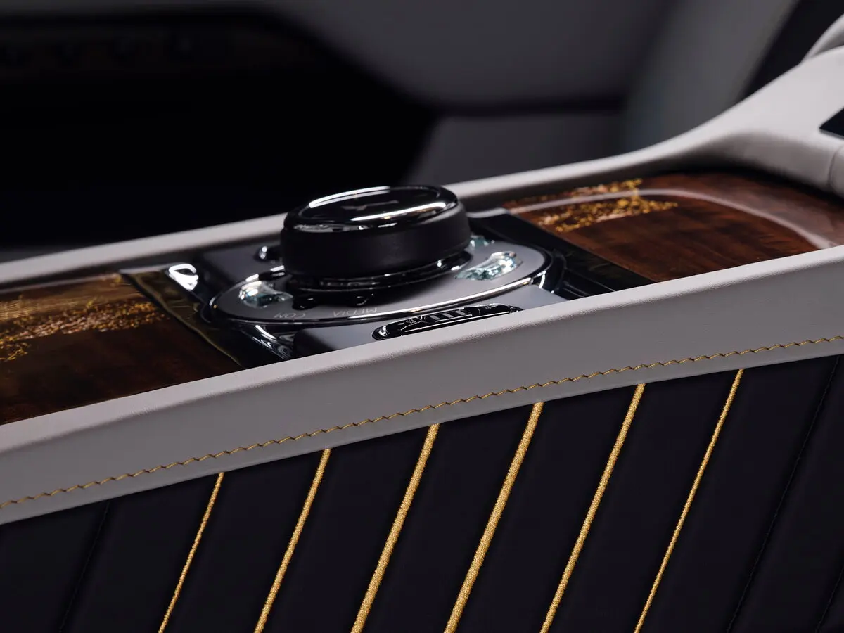 Rolls-Royce Wraith 2013 – 2023 Купе — фото 12