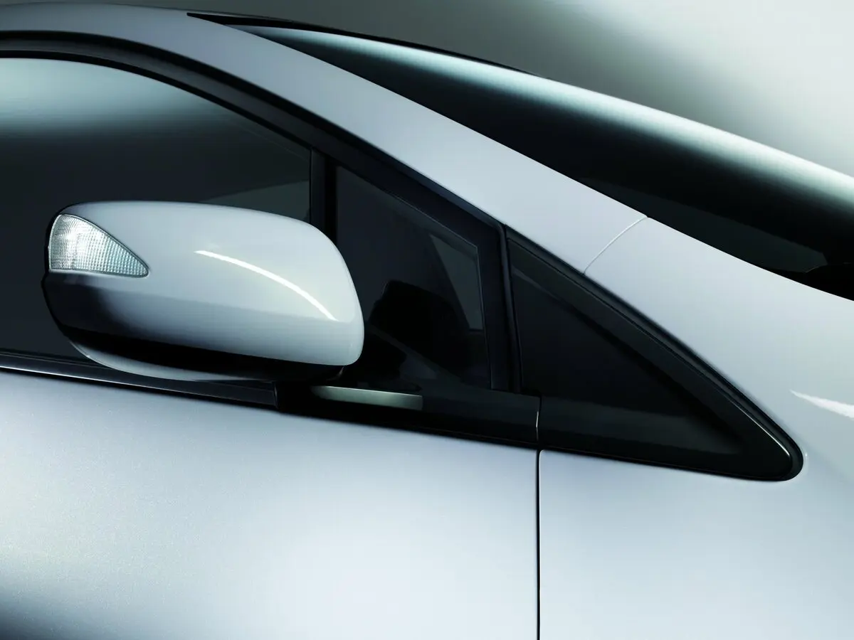 Honda Insight II Хэтчбек 5 дв. — сүрөт 13