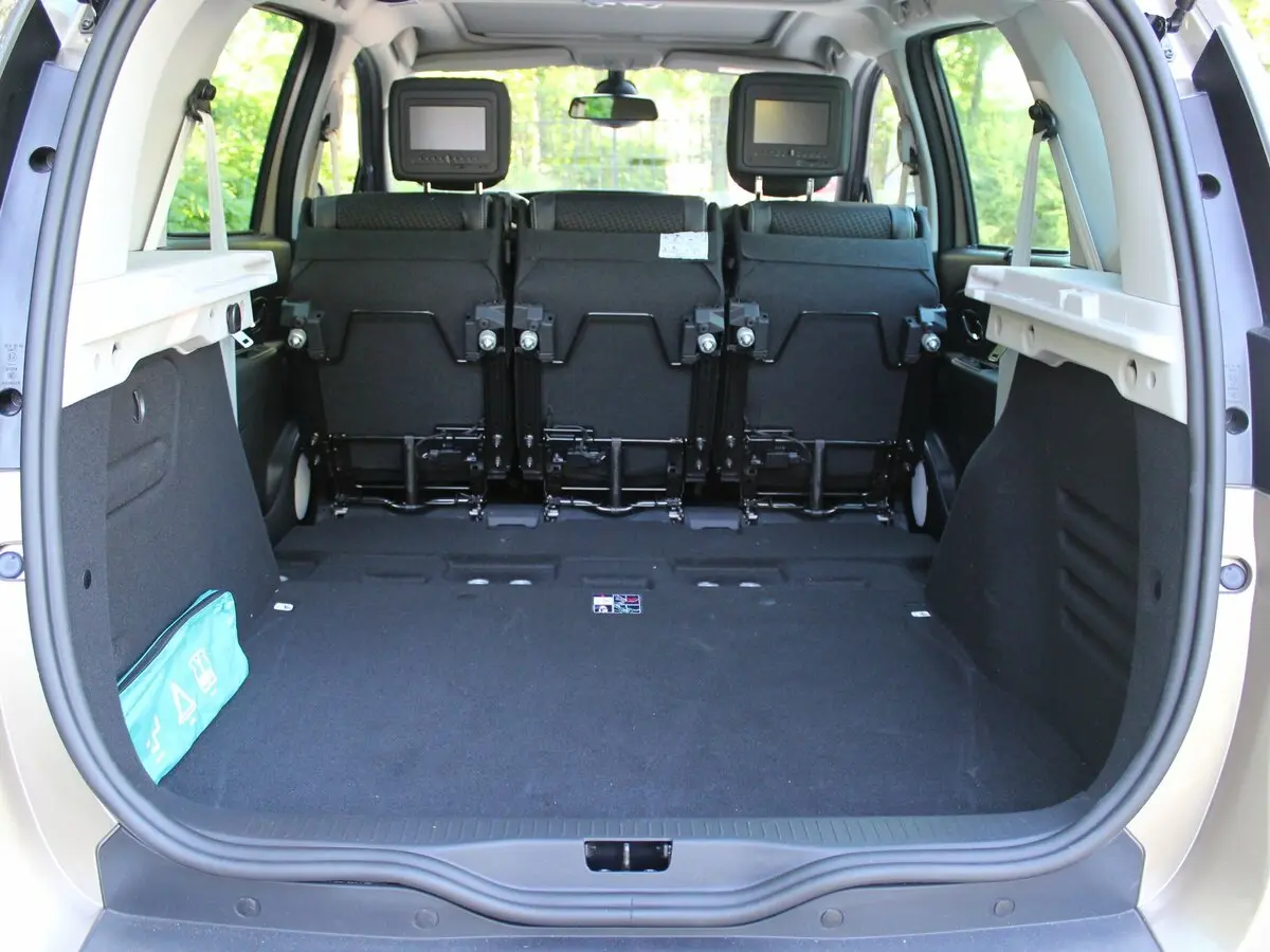 Renault Scenic III Рестайлинг 2 Компактвэн — photo 13