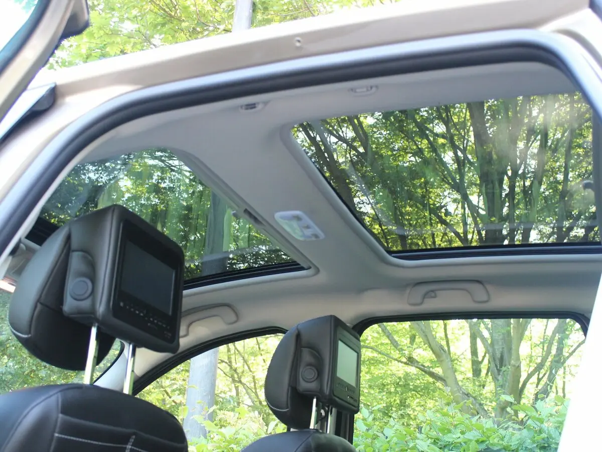 Renault Scenic III Рестайлинг 2 Компактвэн — photo 15