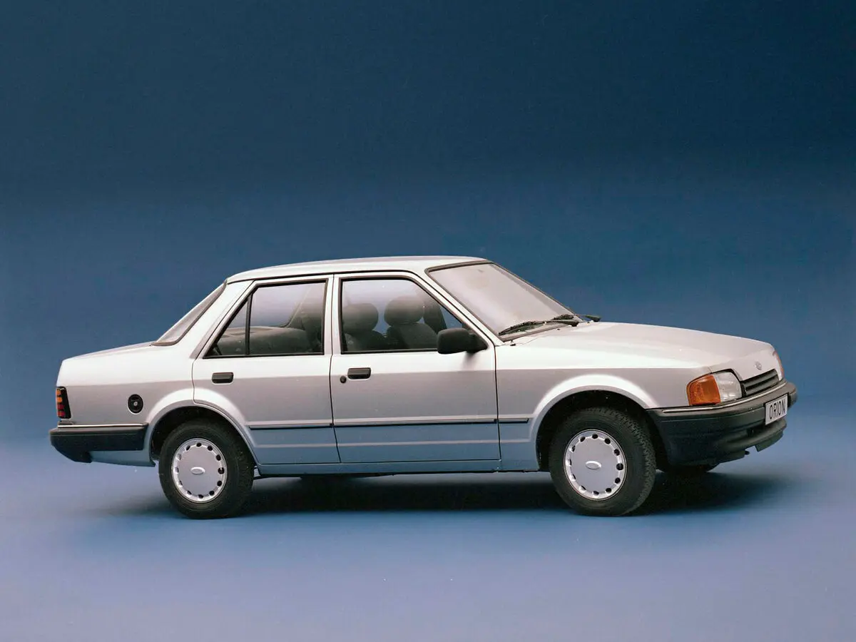 Ford Orion II Седан — сүрөт 2