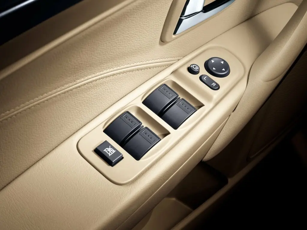 FAW Besturn B70 I Седан — сүрөт 8