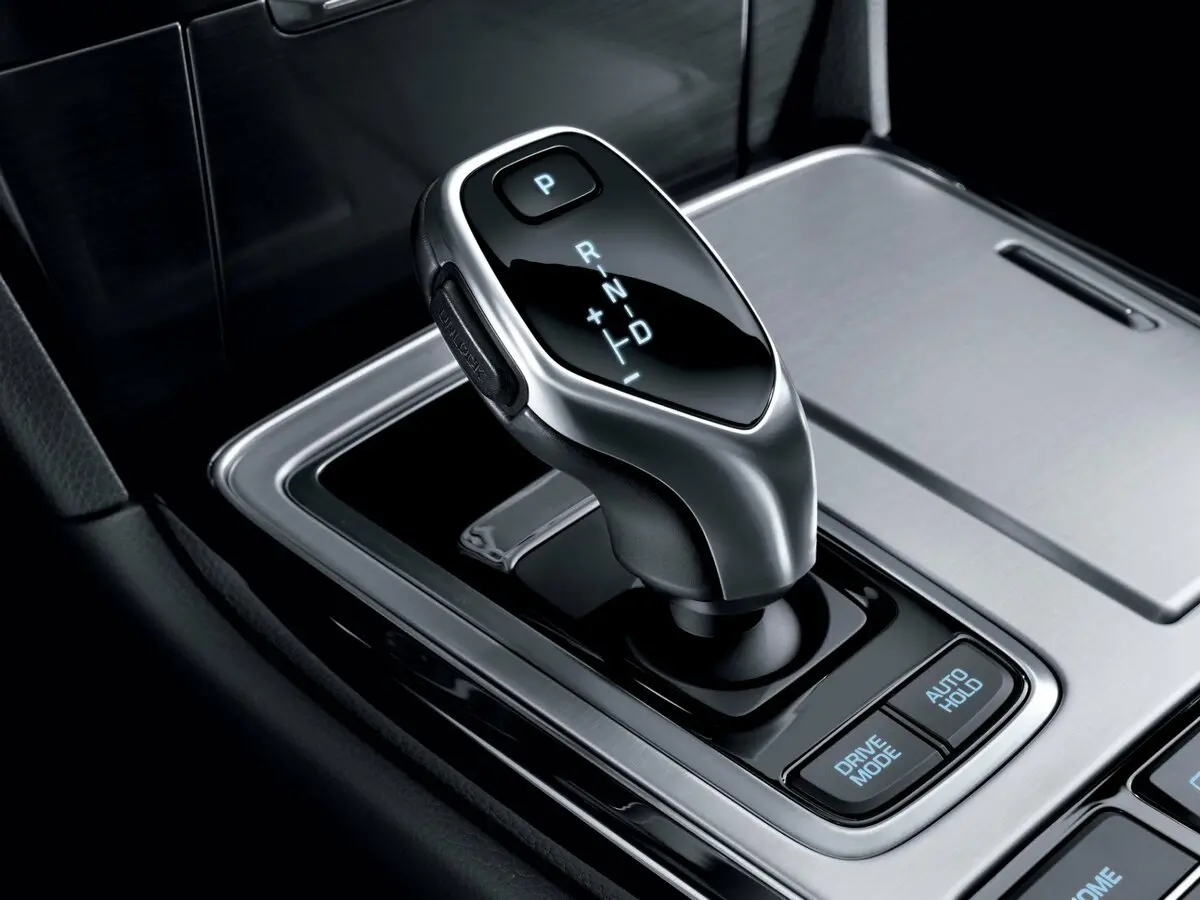 Hyundai Equus II Рестайлинг Седан — сүрөт 14