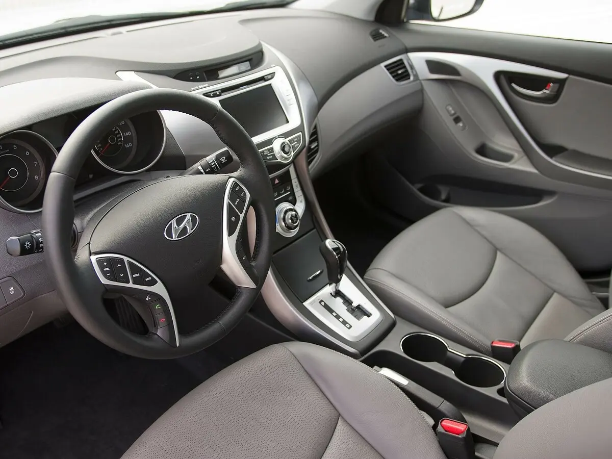 Hyundai Avante V Седан — сүрөт 8