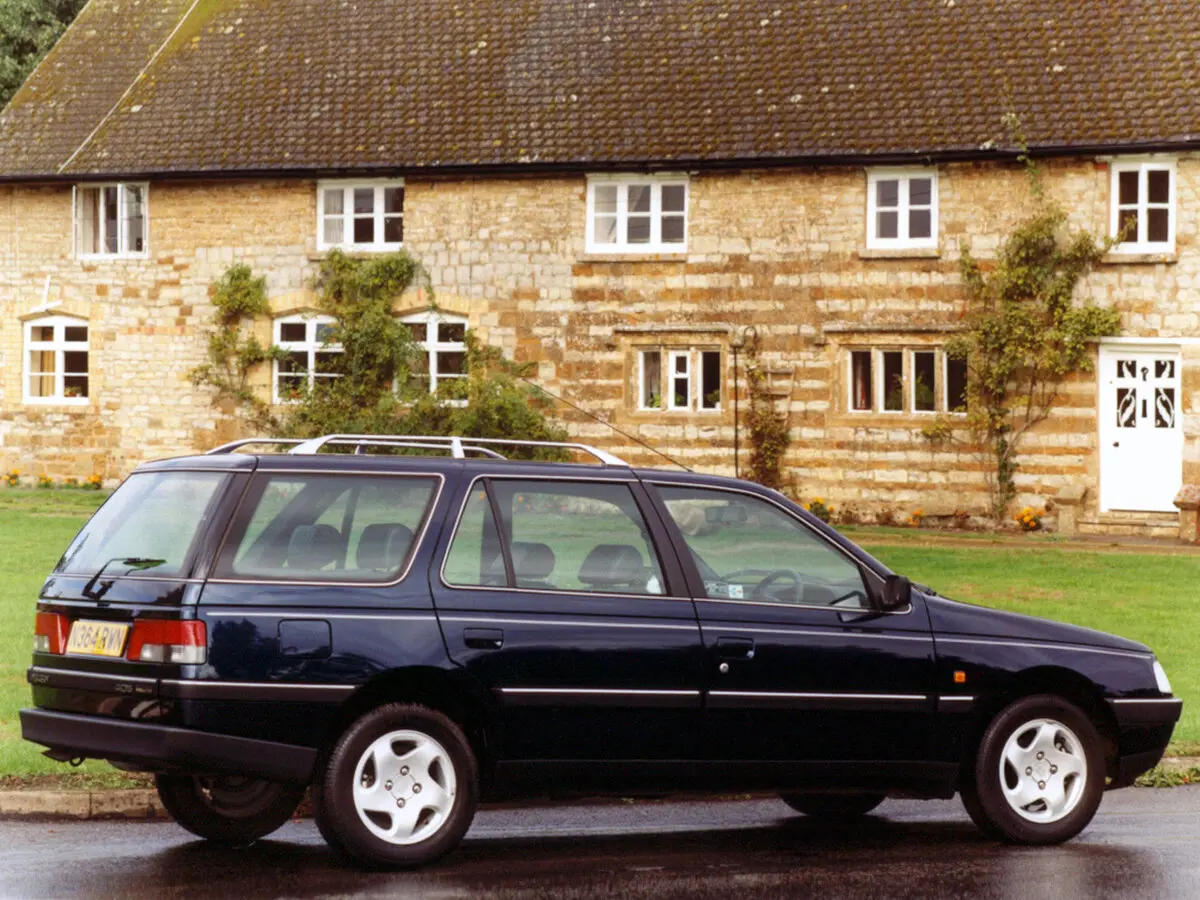 Peugeot 405 1987 – 2014 Универсал 5 дв. — сүрөт 3