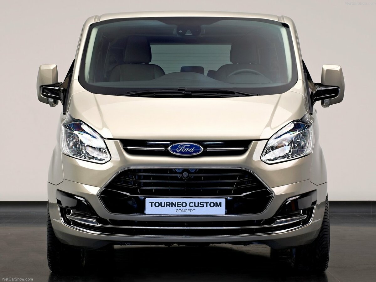 Ford Tourneo Custom I Минивэн SWB — фото 3