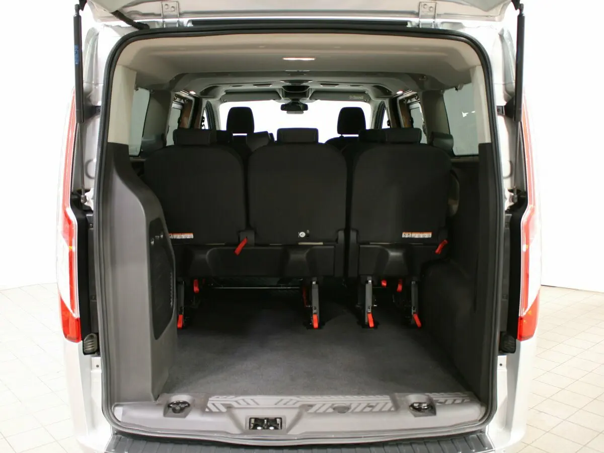 Ford Tourneo Custom I Минивэн SWB — photo 11