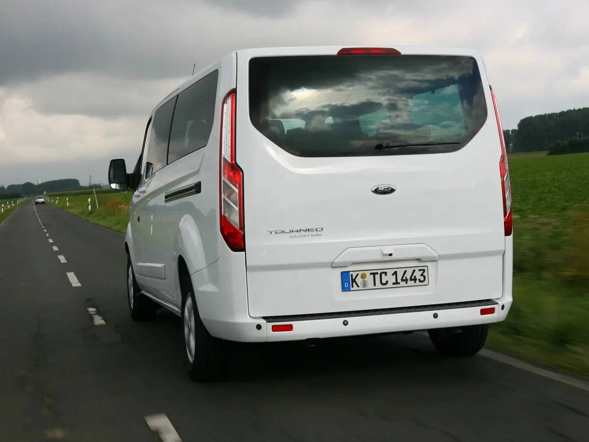 Ford Tourneo Custom I Минивэн LWB — сүрөт 4