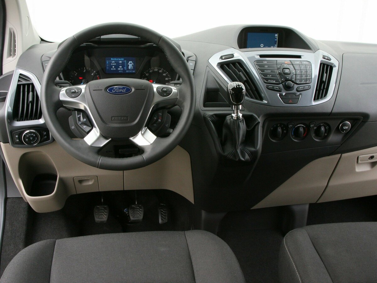 Ford Tourneo Custom I Минивэн LWB — фото 6