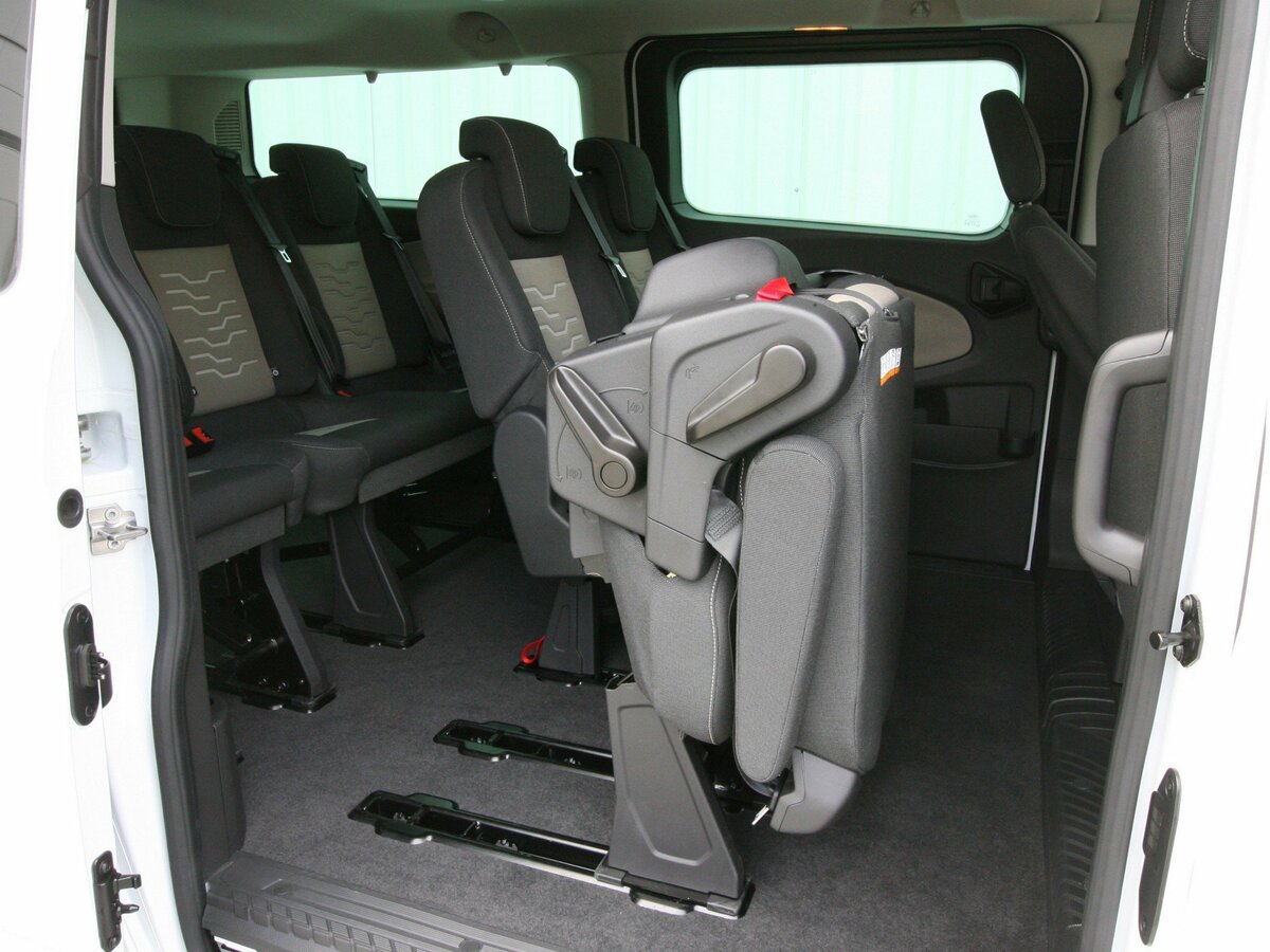 Ford Tourneo Custom I Минивэн LWB — фото 10
