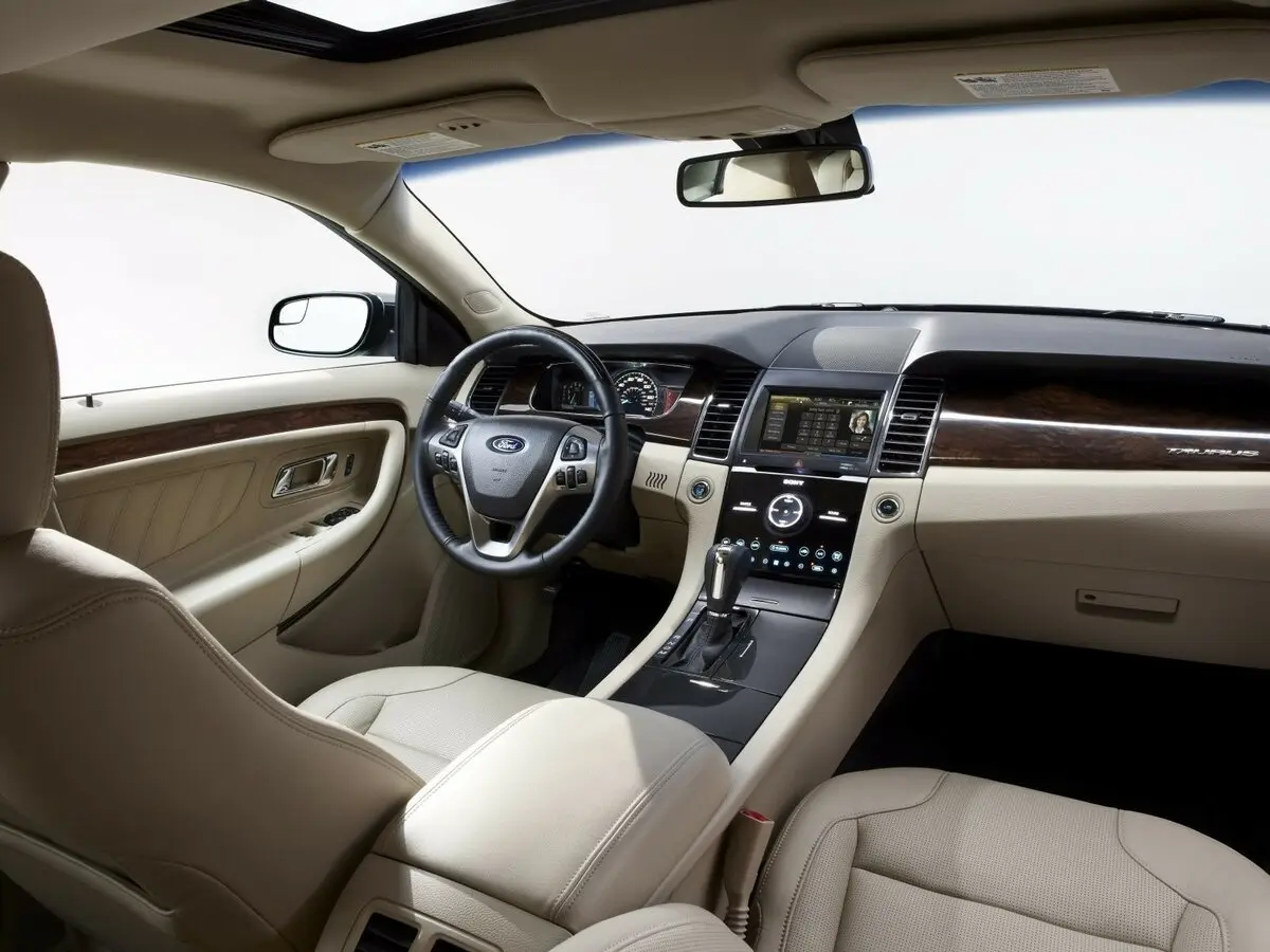 Ford Taurus VI Рестайлинг Седан — сүрөт 7