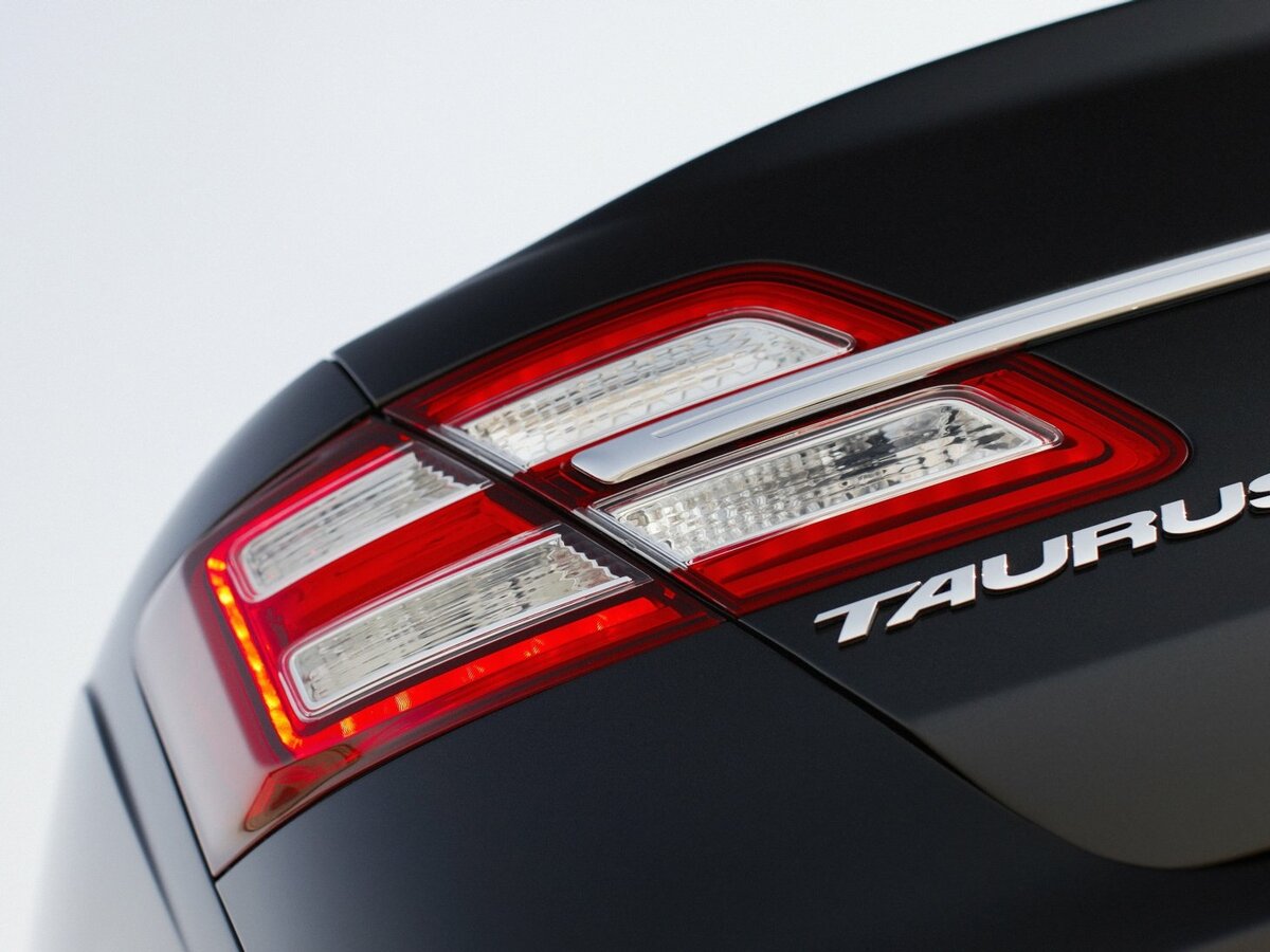 Ford Taurus VI Рестайлинг Седан