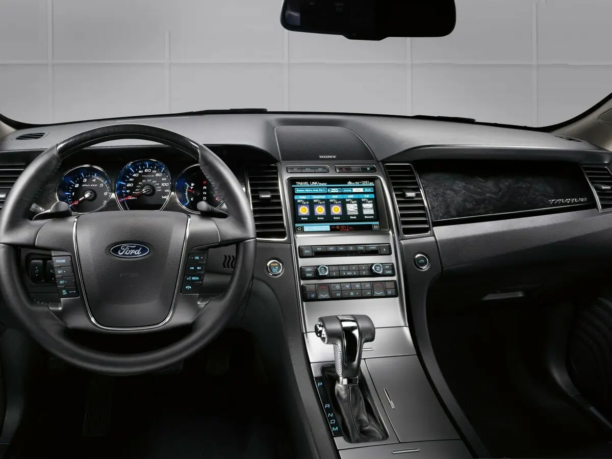 Ford Taurus VI Седан — сүрөт 6