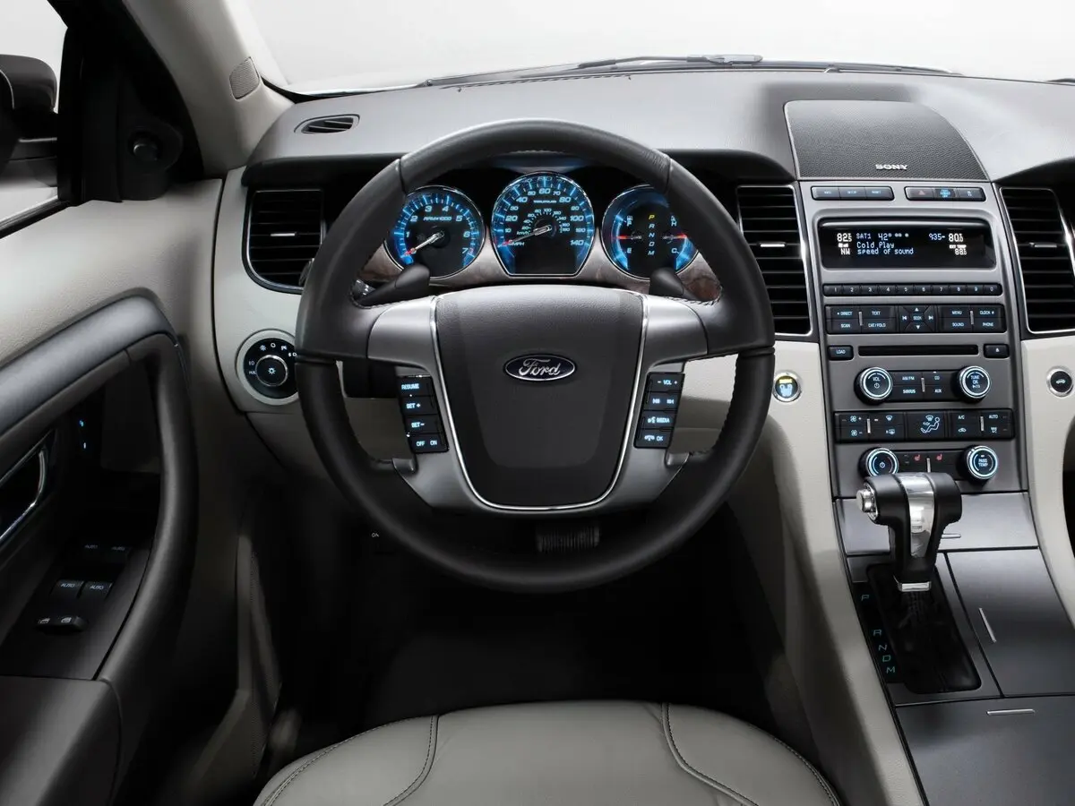 Ford Taurus VI Седан — сүрөт 9