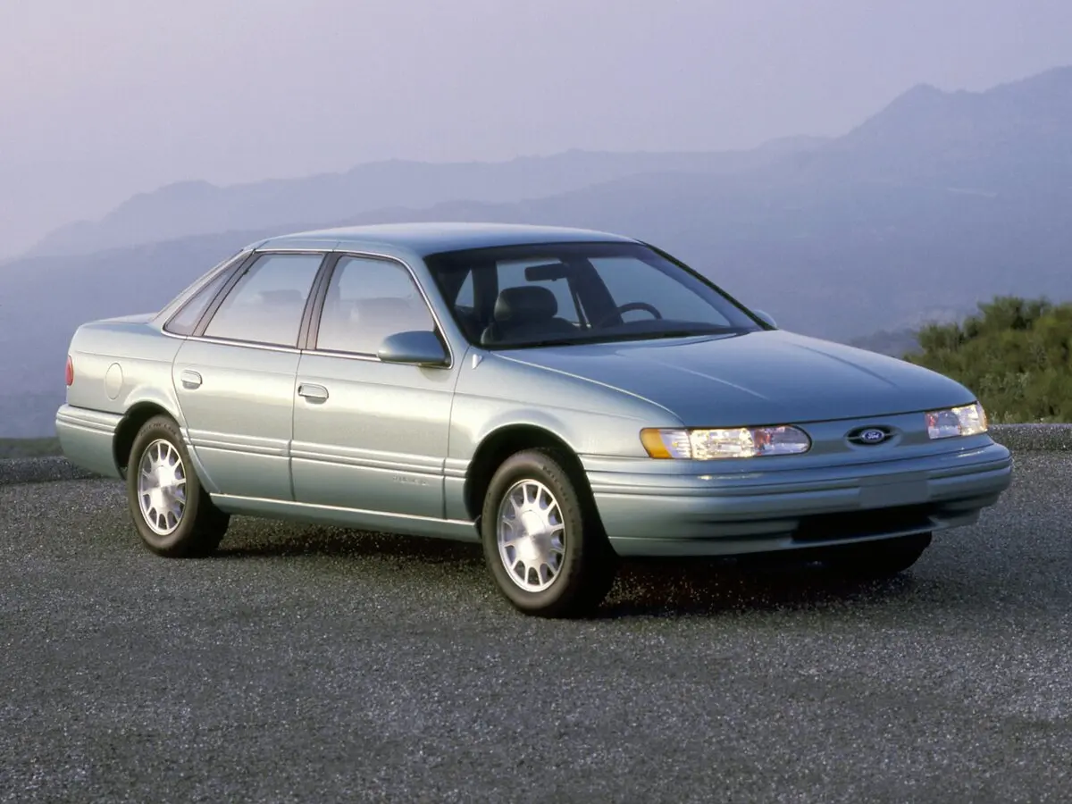 Ford Taurus II Седан — сүрөт 4