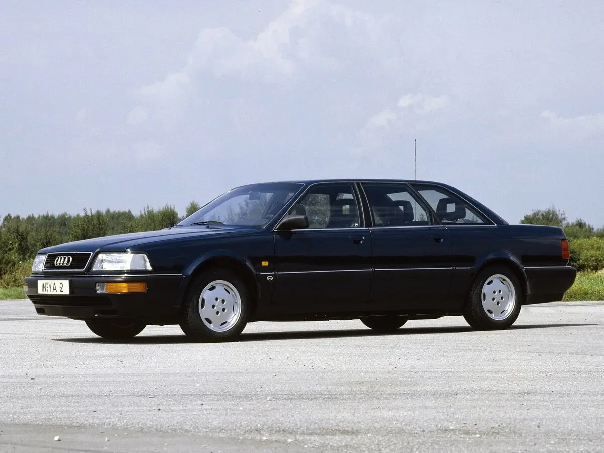 Audi V8 1988 – 1994 Седан Long