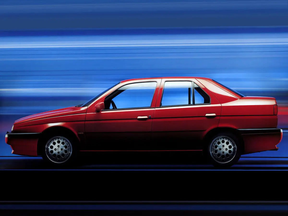 Alfa Romeo 155 I Седан — photo 2