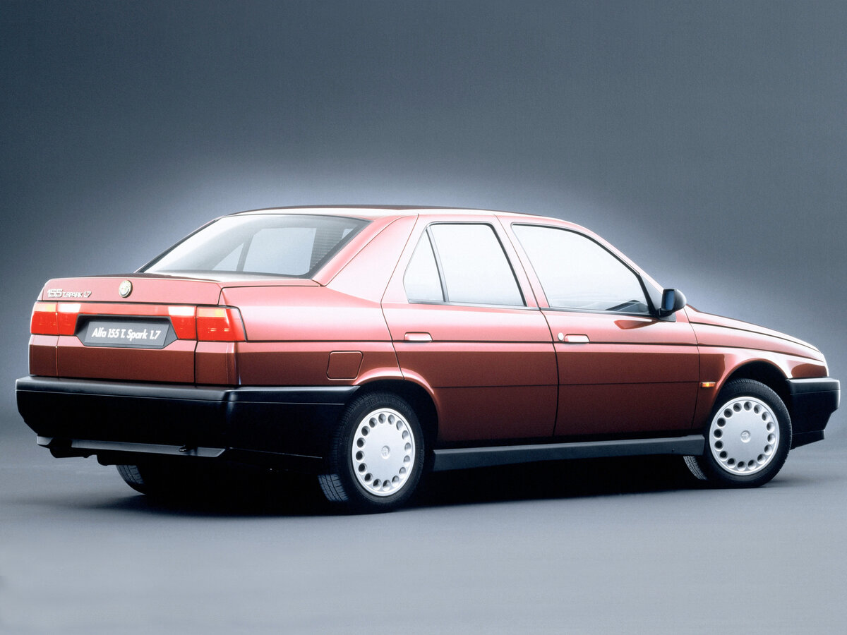 Alfa Romeo 155 I Седан — фото 6