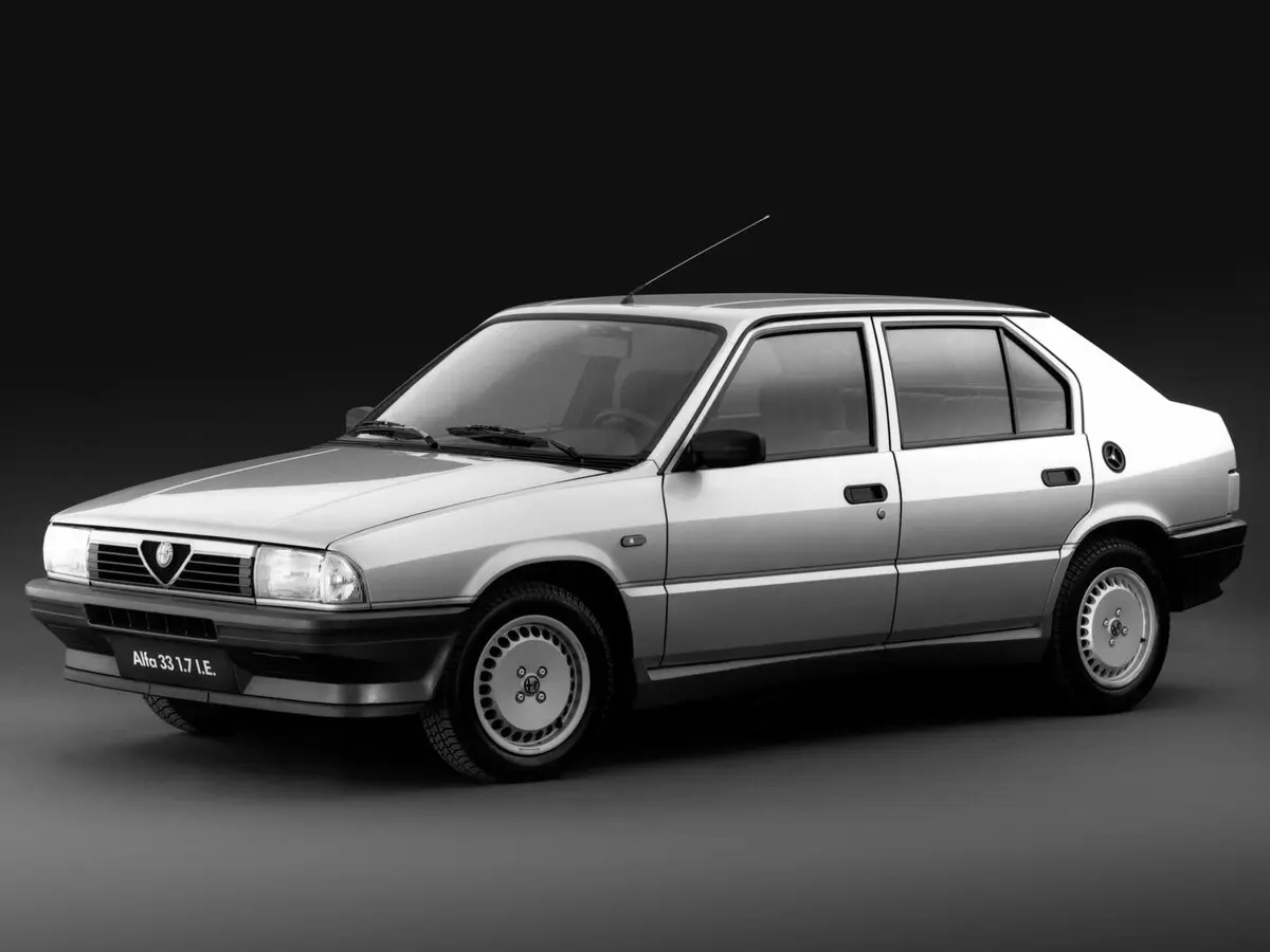 Alfa Romeo 33 I Рестайлинг Седан