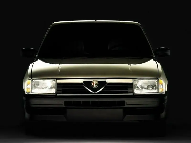 Alfa Romeo 33 I Рестайлинг Седан — сүрөт 3