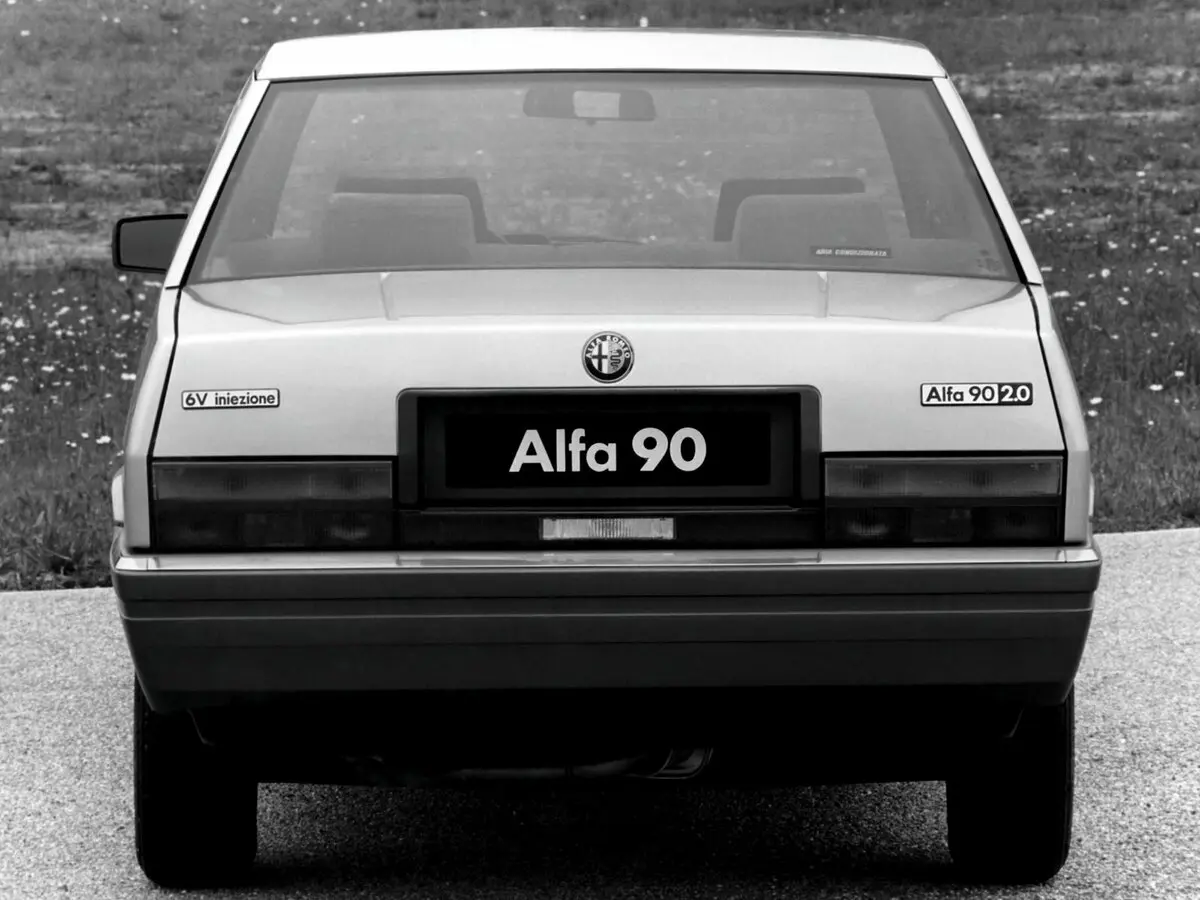 Alfa Romeo 90 1984 – 1987 Седан — сүрөт 3