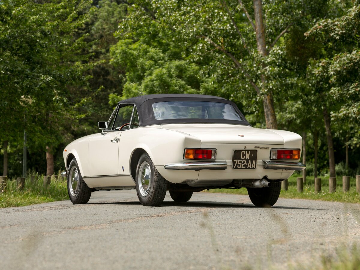 Fiat 124 Sport Spider I Кабриолет — фото 4