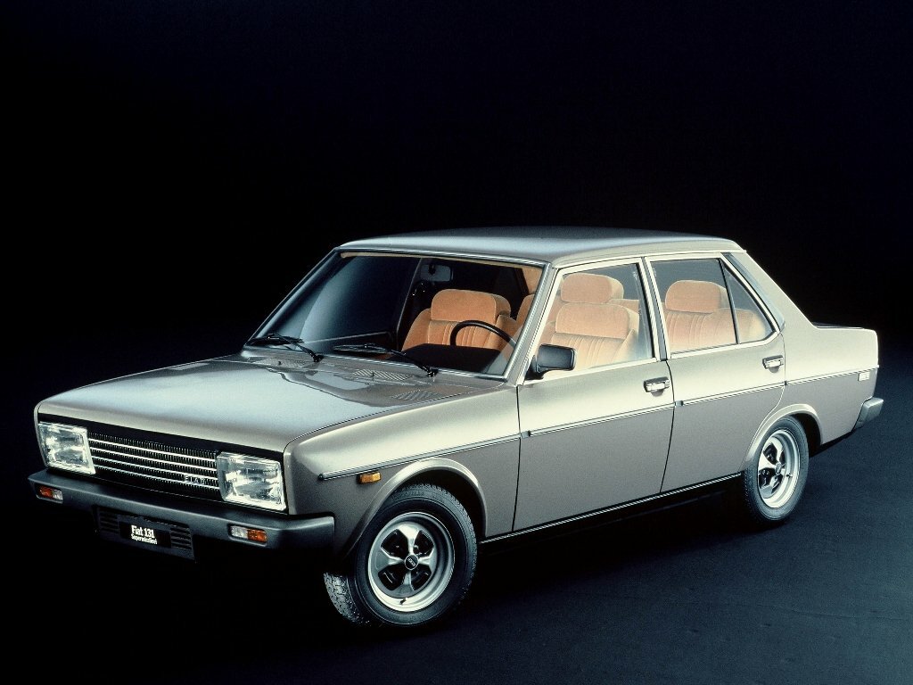 Fiat 131 1974 – 1985 Седан