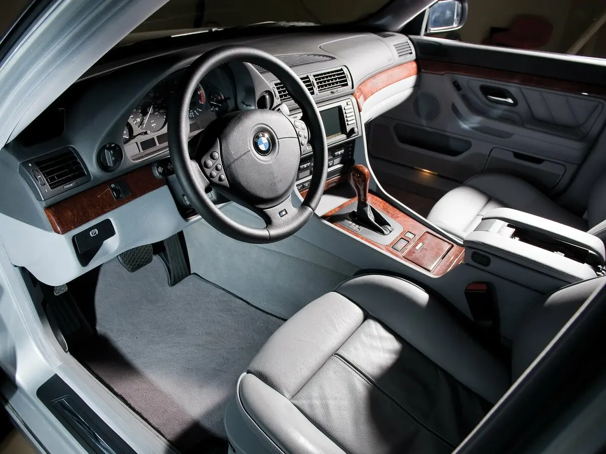 BMW 7 серии III (E38) Рестайлинг Седан — сүрөт 6