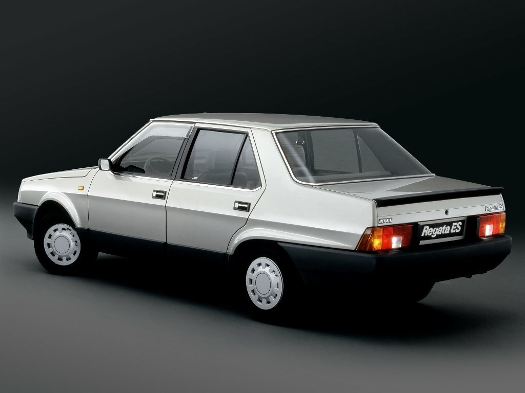 Fiat Regata 1983 – 1990 Седан — фото 3
