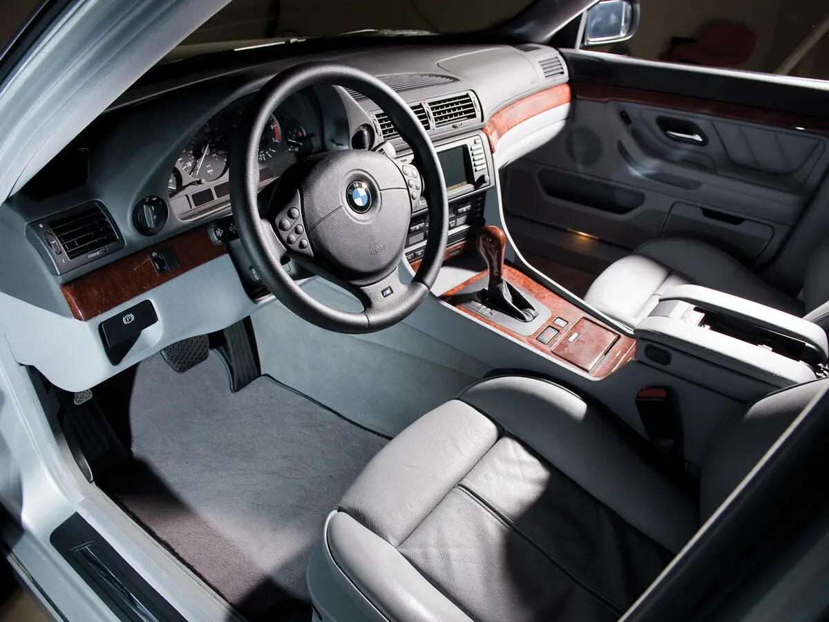 BMW 7 серии III (E38) Рестайлинг Седан Long — 照片 7